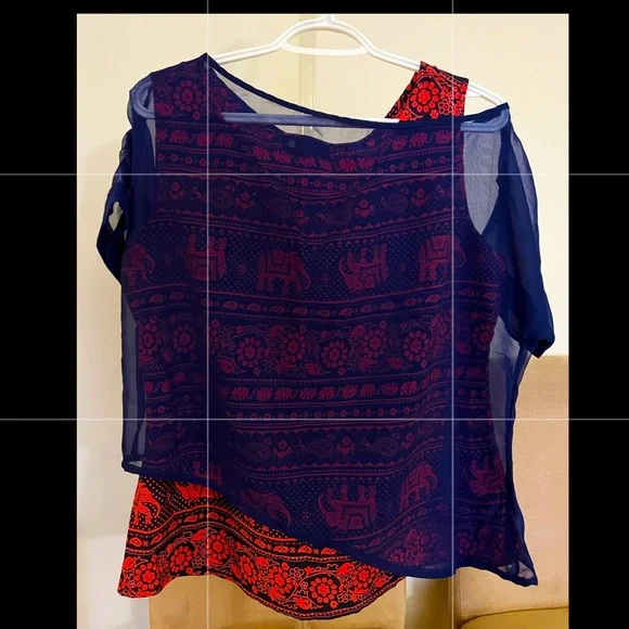 Top - Picture 2 of 2